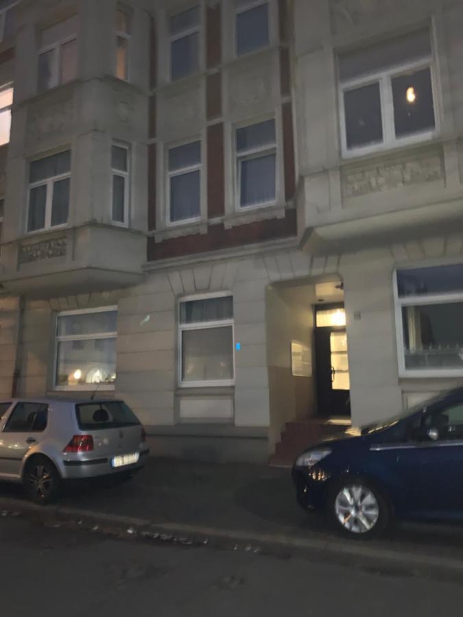 Nordsee Und City Fusslaufig - Luxeriose Fewo Mit Grossem Balkon Wilhelmshaven Kültér fotó